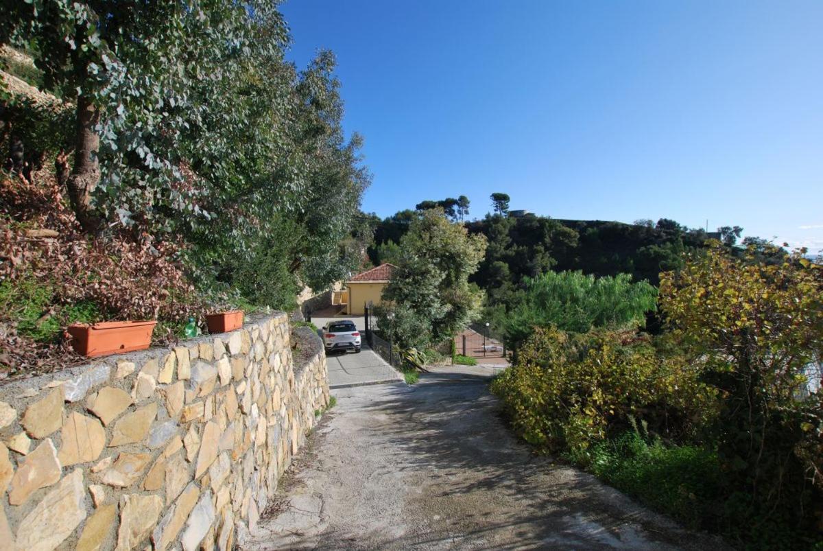 Villa Del Mare Ligure Elvezia Santo Stefano al Mare Ngoại thất bức ảnh
